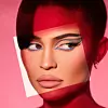 Kylie Jenner model je za svoju kozmetiku.