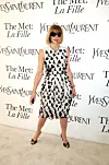 Modna urednica Anna Wintour na opernoj premijeri u New Yorku u haljini YSL-a 2008.