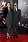 Stanley Tucci sa suprugom Felicity Blunt.