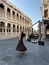 Kulturu je najbolje iskusila na Souq Waqifu, njihovoj tradicionalnoj tržnici gdje se miješaju mirisi začina, svježe pripremljene hrane i raznih rukotvorina