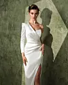 Osim vjenčanica, Lav Lux nudi i prekrasnu ponudu večernjih gala haljina.