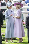 Zara Tindall i Harriet Phillips u pastelnim kombinacijama