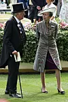Princeza Anne u zanimljivoj modnoj kombinaciji