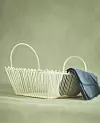 Zara Home metalna košarica (18,99 eura)