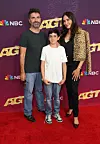 Simon Cowel 2024. sa sinom Ericom i partnericom Lauren Silverman uoči početka prikazivanja 19.sezone America‘s Got Talent
