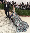 George Clooney i Amal Clooney na Met Gali.
