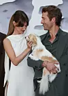 Daisy Edgar-Jones i Glen Powell