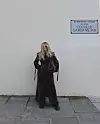 U svom dizajnu uživa i sama Izabel i sama je sebi najbolja reklama
