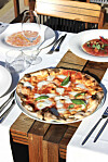 Najpoznatija milanska pizza odnedavno se može probati i kod nas, točnije u Hvaru kamo je stigao kultni gastronomski brend Le Specialità