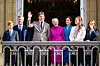 Kraljica Margareta II, krunski princ Frederik i krunska princeza Mary s pricom Christianom, princezom Isabellom, princom Vincentom i princezom Josephine