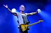 Sting je u jednoj godini izgubio oba roditelja