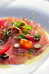 Le Specialità na otok donosi autentični dašak Italije i čuva tradiciju na najsunčanijem otoku u Europi, pozicionirajući se kao najpoželjnija destinacija ovog ljeta