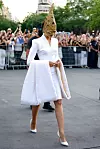 Zendaya je nosila arhivsku haljinu od Givenchyja iz 1997., uz masku na licu s potpisom brenda Alexander McQueen