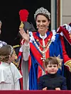 S princezom Charlotte i princem Louisom na kraljevoj krunidbi