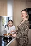 Nakon dijagnoze celijakije kod svoje starije kćeri Vide, Nikolina i ostatak obitelji potpuno su promijenili prehranu