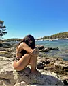 'Od sunca se štitim tako da na more idem u neku normalnu uru. Pijem puno vode, nosim kapu za sunce i obnavljam zaštitni faktor”, govori Splićanka