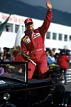 Michael Schumacher slavi 1. mjesto na Grand Prix Portugala, 1996.