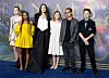 Shiloh, Zahara Jolie-Pitt, Angelina, Vivienne, Maddox i Knox na premijeri filma 'Vječnici' u Londonu u listopadu 2021.