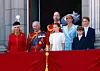 Na balkonu Buckinghamske plačae s djedom Charlesom, kraljicom Camillom, mamom Catherine, tatom Williamom te bratom Louisom i sestrom Charlotte