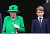 S bakom, pokojnom kraljicom Elizabetom II. koju je posebno volio