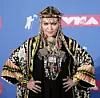 Madonna je stroga majka sklona kontroli svoje šestero djece