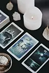 Tradicionalno vjerovanje u tarot karte kaže da se one ne 'bave' proricanjem, već istraživanjem puteva sudbine, što znači da će nam pomoći onoliko koliko u njih vjerujemo.