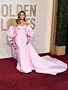 Jennifer Lopez u ružičastoj haljini modne kuće Nicole+Felicia na Zlatnim globusima