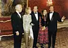 S majkom Eunice Shriver i suprugom 1993., u njegovoj domovini, na prijamu kod predsjednika Thomasa Klestila u bečkom dvorcu Hofburg