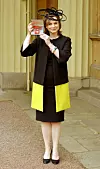 Emily Watson 2015. odlikovana je Redom Britanskog Carstva u rangu časnice