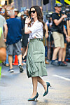 Anne Hathaway opet je servirala odličnu modnu lekciju, a posebno nas je oduševila suknja