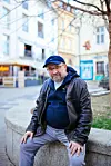 Svidjeti se pod svaku cijenu zahtijeva niz bljutavih kompromisa na koje nisam spreman. To znači napisati 'kljigu' koja će biti zaboravljena u trenutku kad se zaklopi zadnja stranica