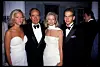 Rupert Murdoch sa suprugom Annom, te djecom Elisabeth i Lachlanom 1989.