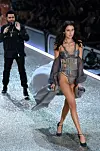 /Bella Hadid i The Weeknd Fotografija: Shutterstock Editorial/Profimedia