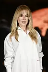 Nicole je izabrala lepršave, razbarušene šiške koje joj nježno uokviruju lice