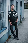 Glumac je stilske lekcije uvelike usvojio i od kolegice Judite Franković Brdar, koju smatra ikonom stila.