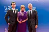 Truman Hanks, producentica Rita Wilson i Tom Hanks na premijeri filma ‘A Man Called Otto‘
