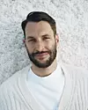 Simon Porte Jacquemus