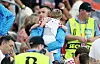 Dominik sa sinom Joakimom na tribinama nakon utakmice s Portugalom