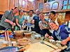 Suzana Nikolić, Vitomira Lončar i njihovi suputnici u restoranu Tibetan Family Kitchen.