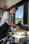 Brod na Kupi, 311024. Chef Stiven Vunic vodi restoran Zijavica koji je i ove godine dobio nagradu Dobrih restorana u kategoriji restoran urabane kuhinje promotor je i rize Scotti. Pripremio je nekoliko jela sto slanih sto slatkih s njihovim rizama.