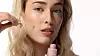 On nije samo još jedan preparat protiv akni, već mali ritual koji vraća osjećaj kontrole nad kožom
