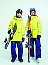 Cijena žute Uniqlo jakne namijenjena za skijanje i daskanje na snijegu je 3290 kuna.