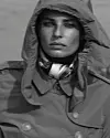 Baloner od najlona 7659 kn i marama od svile 2629 kn, sve Burberry by Riccardo Tisci, XYZ Store
