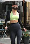 West Hollywood, CA - Hailey Bieber, Kendall Jenner and Justine Skye seen finishing up their lunch this afternoon at a local restaurant in WeHo. BACKGRID USA 9 SEPTEMBER 2020,Image: 557122713, License: Rights-managed, Restrictions: , Model Release: no, Credit line: LaStarPixMEDIA / BACKGRID / Backgrid USA / Profimedia