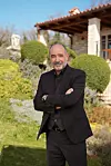 Zečić se voli našaliti i na svoj račun, pa kaže da je najromantičniju gestu za suprugu Boženu napravio kad je novac od prodaje kuće uplatio na njezin račun