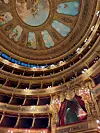 Teatro Massimo Vittorio Emanuele u Palermu najveće je kazalište u Italiji, i jedna od najvećih opernih kuća u Europi, nakon Beča i Pariza