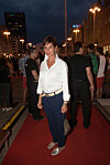 S dječačkom frizurom i razigranim šiškama a la Audrey Hepburn