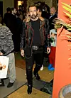 Ultimativna Nicolas Cage jakna - kožnjak s leopard ovratnikom, crvenim rubovima i zakovicama