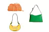 Torbica na preklop Arket (79 eura)/ torbica Fendi; Farfetch (1150 eura)/ torba Manu Atelier (395 eura)