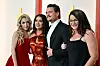 Salma Hayek s kćeri Valentinom Palomom Pinault, te Pedro Pascal sa sestrom Javierom Balmaceda na dodjeli Oscara ove godine